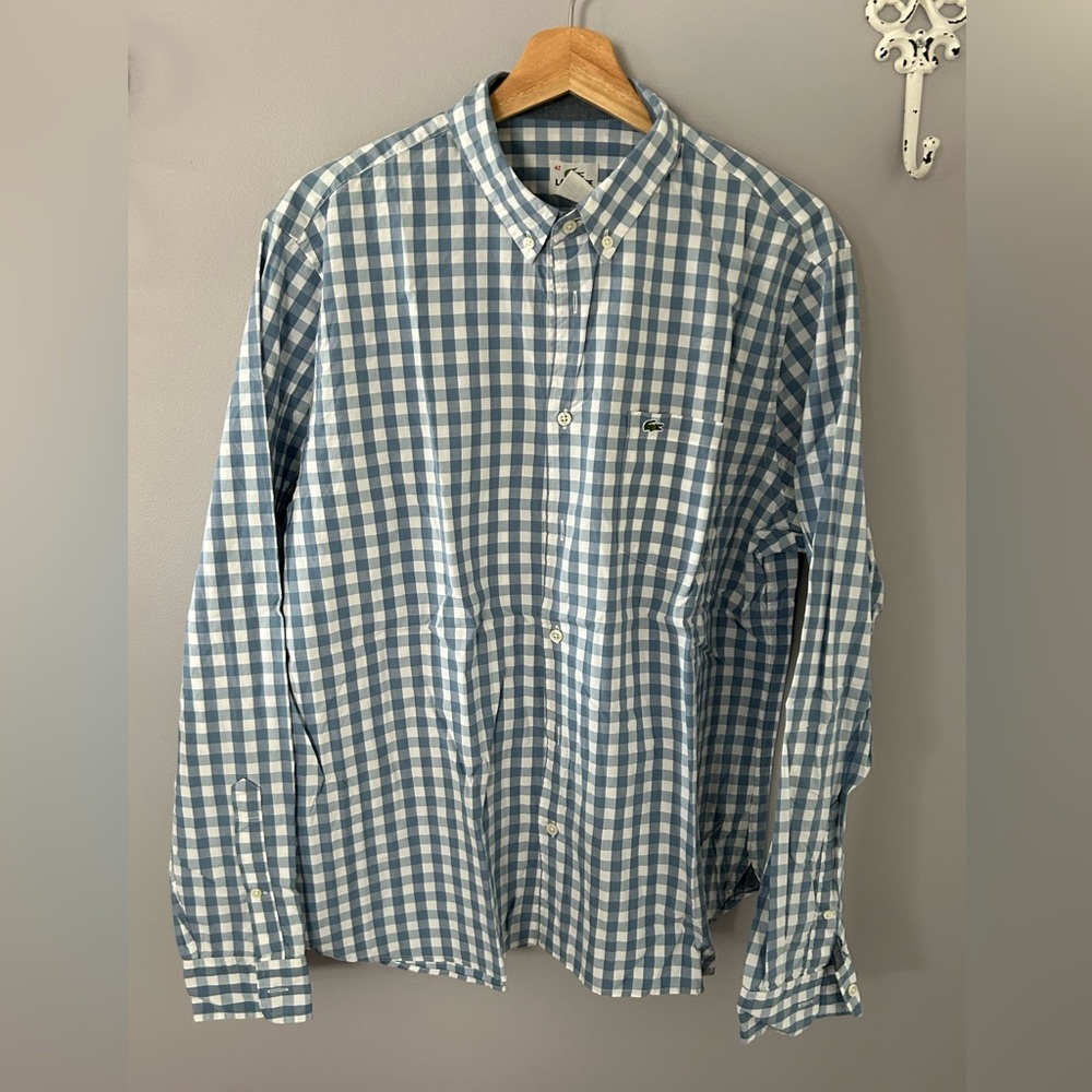 Men’s Lacoste shirt size 42 large
